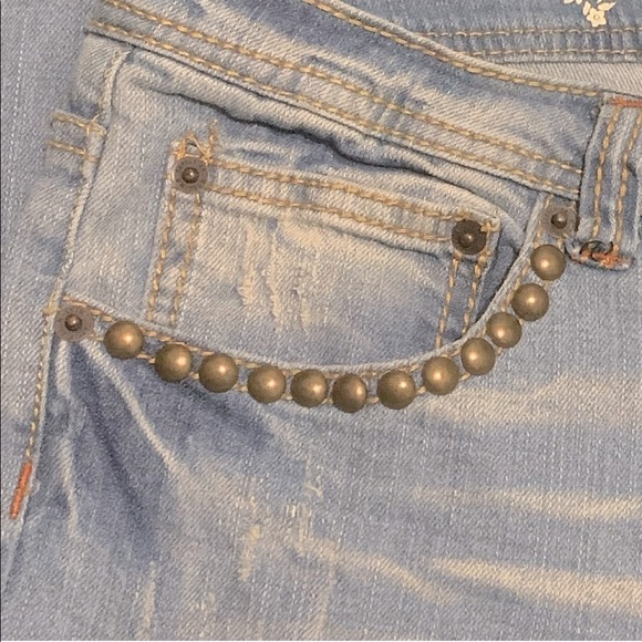 Mossimo Supply Co. Blue Light Wash Stud Pocketed Distressed Skinny Jeans Size 17 - Picture 4 of 8